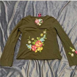 long sleeve embroidered top
